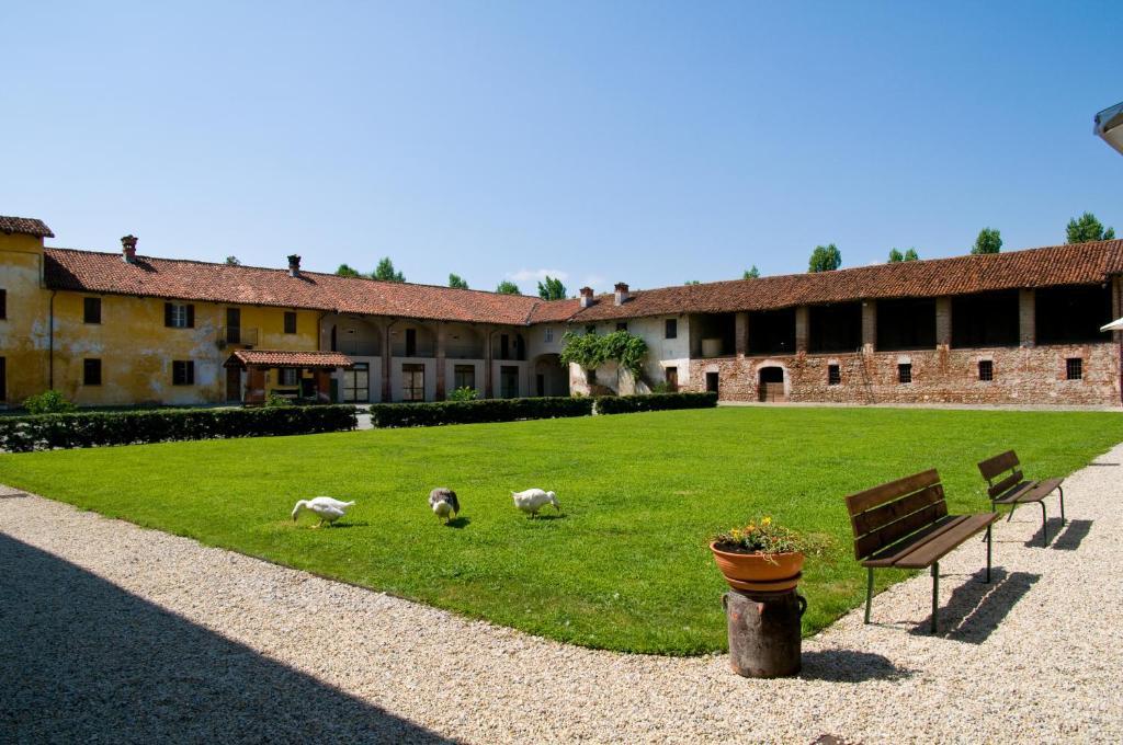 Agriturismo Camisassi Saluzzo Luaran gambar